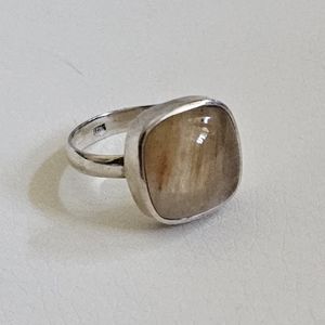 Rutilated quartz ring